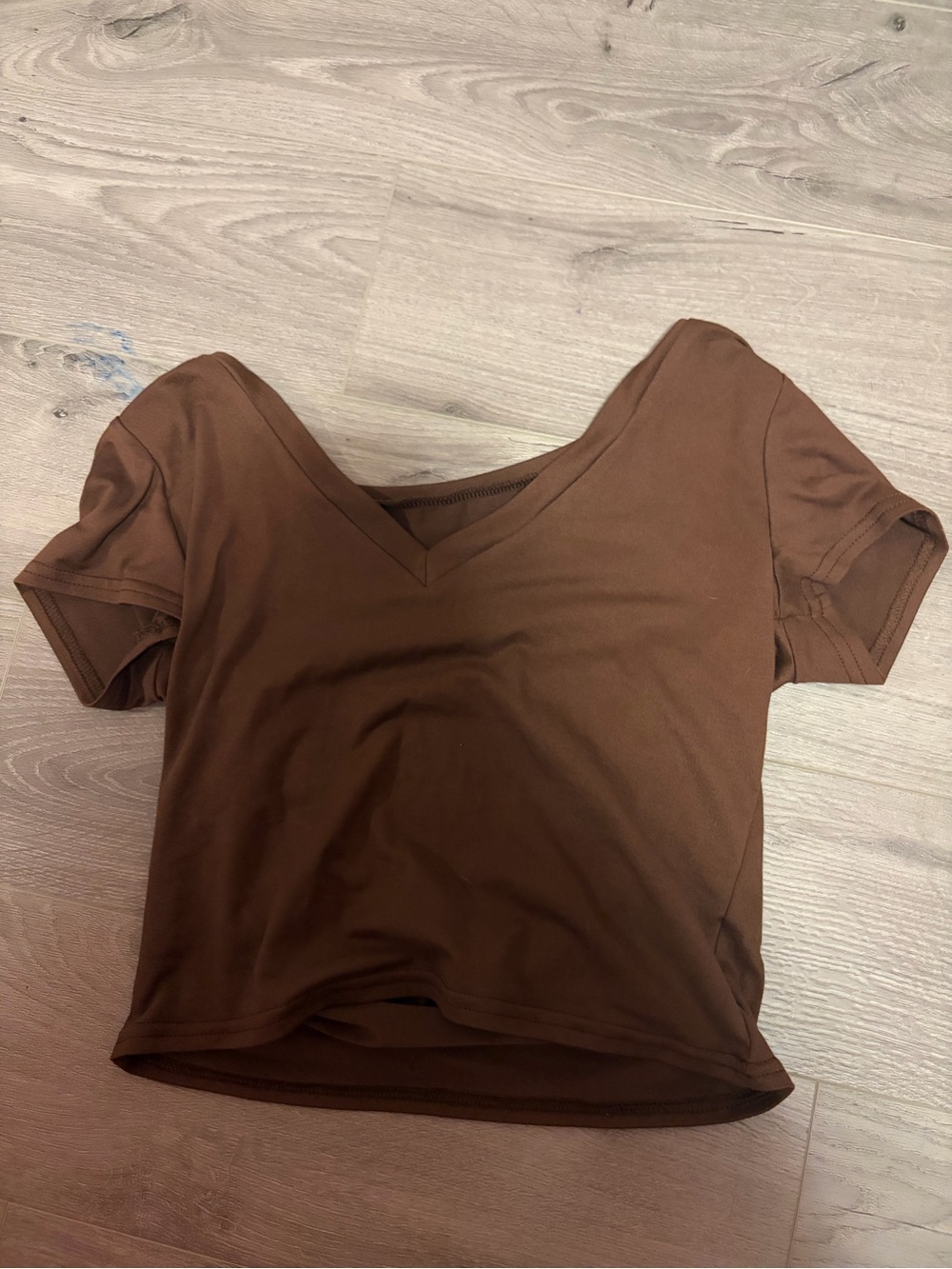 SHEIN Brown V-Neck Short Sleeve Crop Top